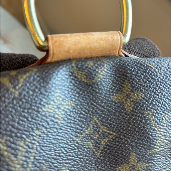 Louis Vuitton Monogram Canvas Montsouris GM backpack - Picture 6 of 16